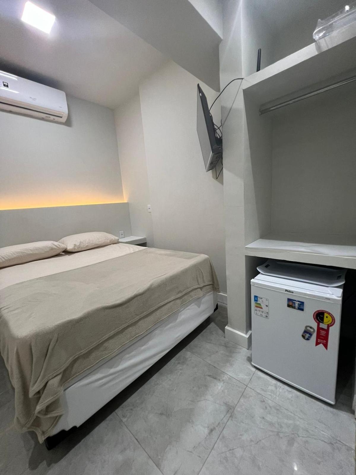 Deluxe Studio